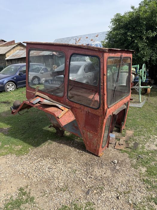 Cabina tractor u650