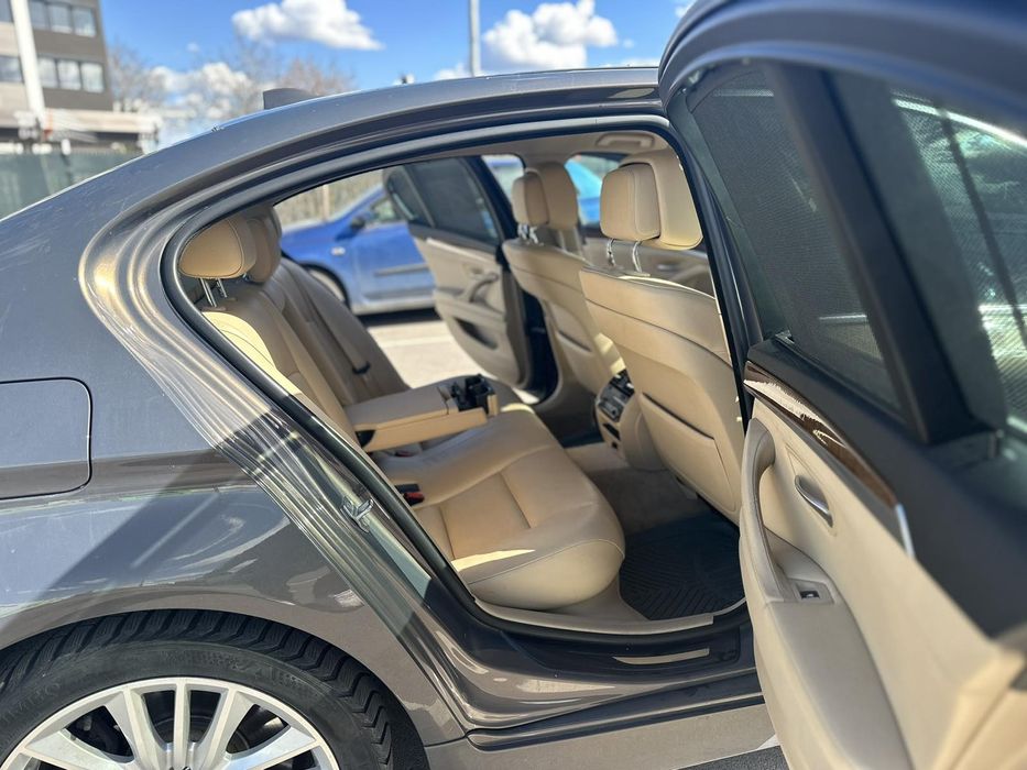 Продавам БМВ 530 Хdrive