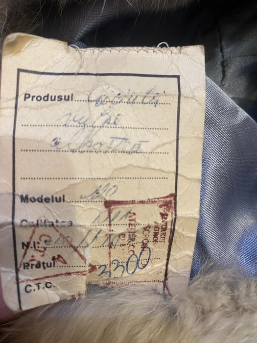 Vand Urgent set Caciula+Guler Vulpe Polară,blană naturală