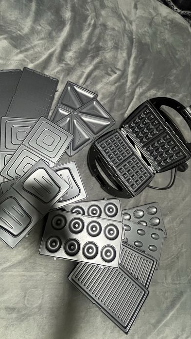 Продам вафельницу