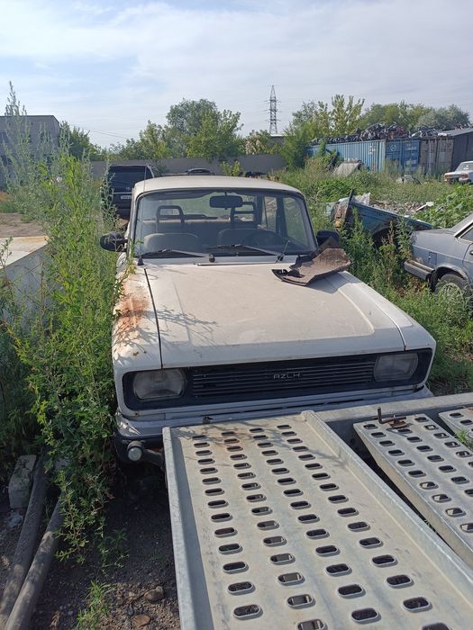 Продам москвич 2140 запчасти!