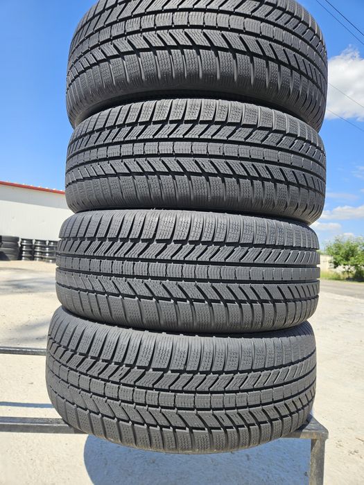 Vând anvelope m+s 215/65/17 215/65r17 CONTINENTAL