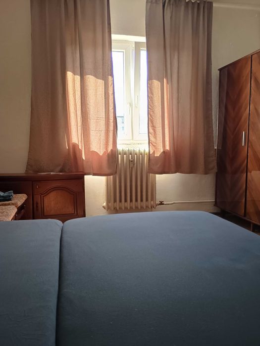 Garsonieră de închiriat