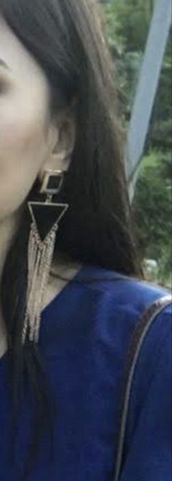 Продам серьги длинные