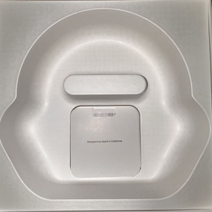 AirPods Max (lux)