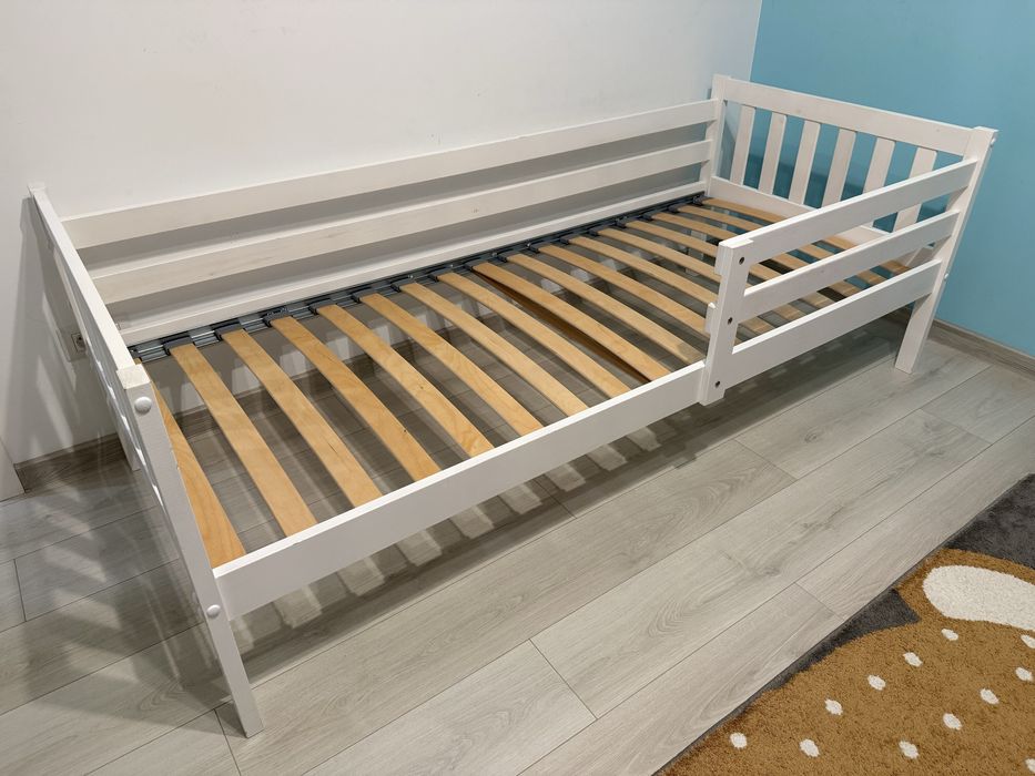 Pat din lemn copii single - o persoana 80x190