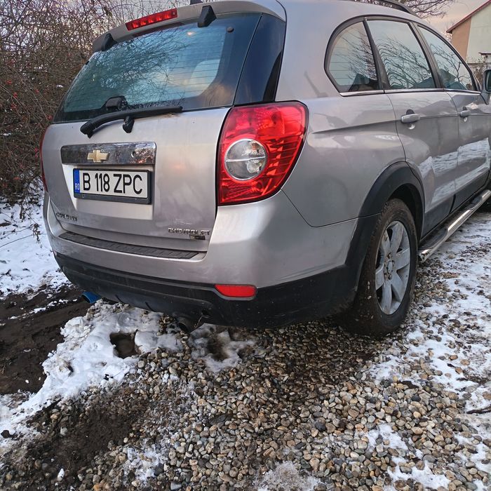 Vând jeep chevrolet captiva