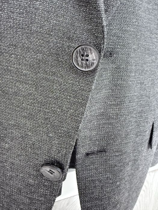 Продаётся мужской костюм