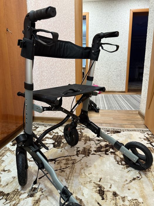 Ходунки для взрослых