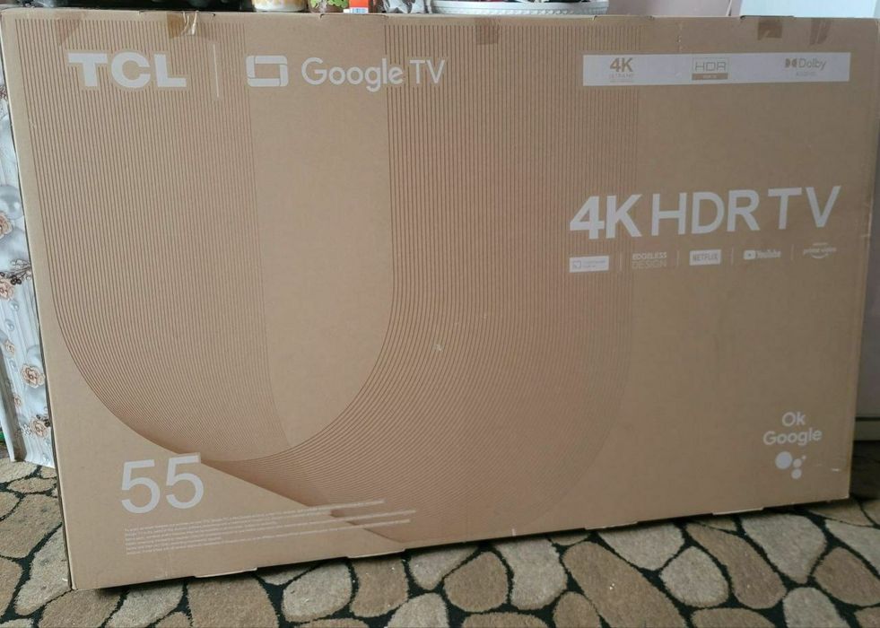 Смарт 55 диагональ почти новый в полном комплекте 2пульта один голосов