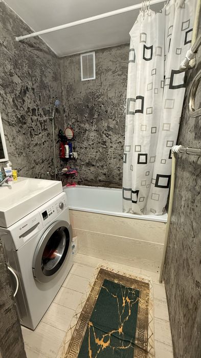 Продам квартиру на 6 мкр