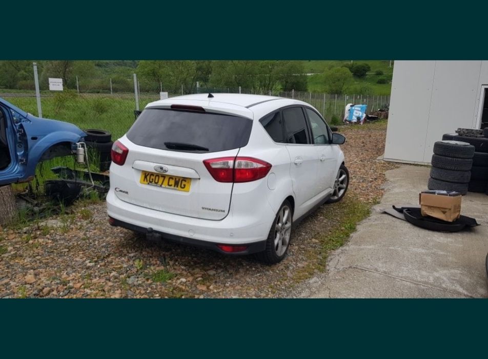 Dezmembrez Ford Cmax 1.6tdci 2011