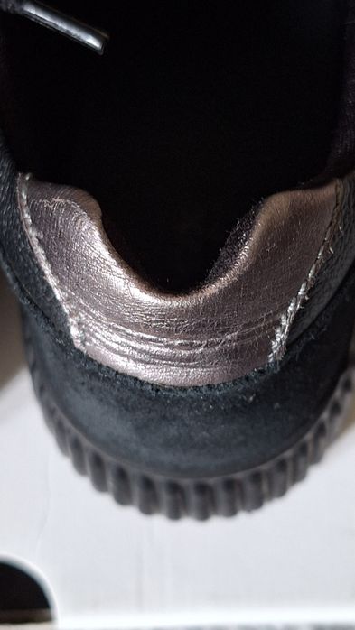 Спортни дамски обувки