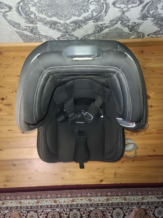 Детское автокресло Chicco NextFit Sport