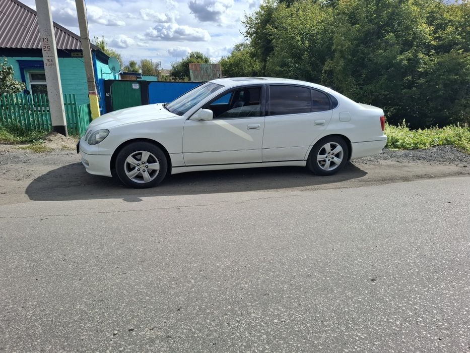Продам lexus gs300