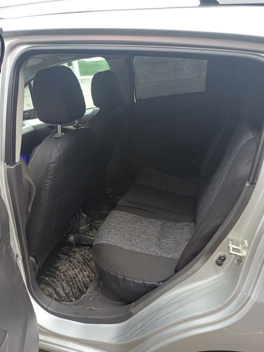 Спарк 2015 3 позится