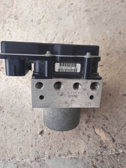 Vand pompa abs.a4 b8  anul 2009 2.0 dizel