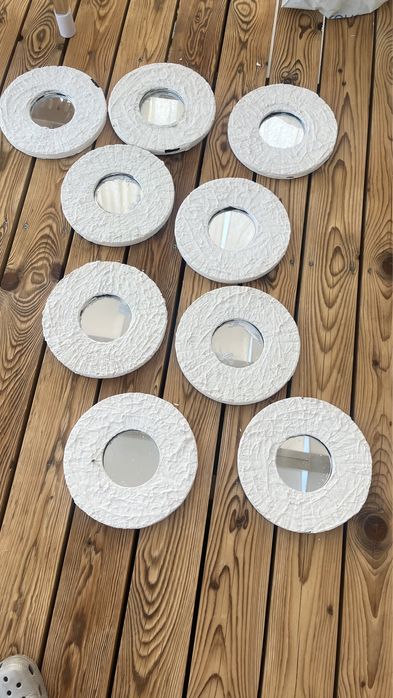 Огледала и вази декорация