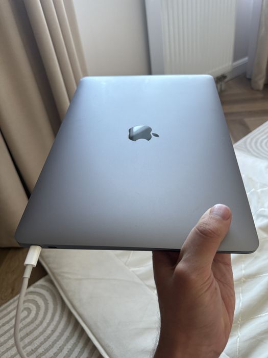 MacBook Air M1 ( макбук )