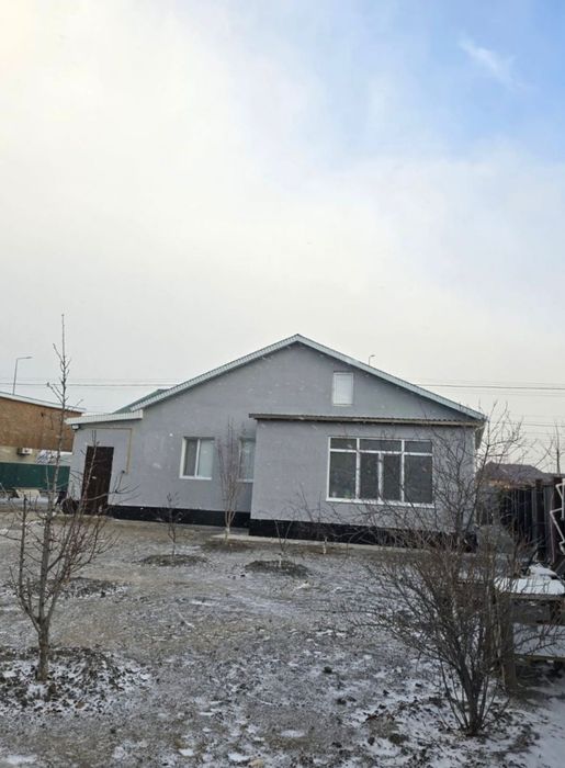 Продам дом ,гостевой дом,гараж