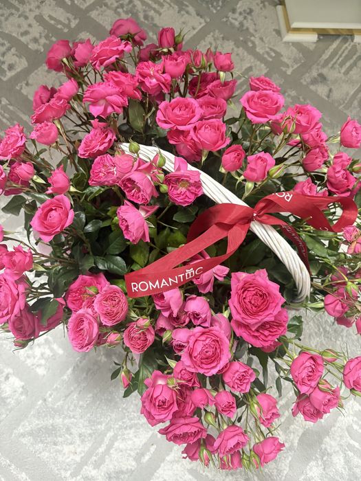 Кустовые розы в гигантском размере