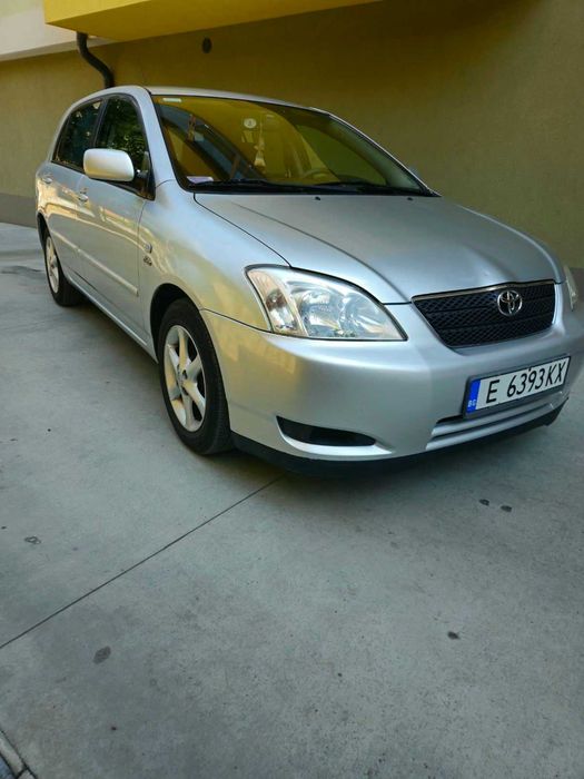 Toyota corolla 2.0 tdi 2003г.