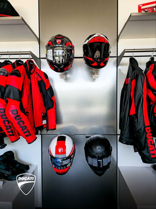 Оригинальная экипировка, одежда и аксессуары Ducati