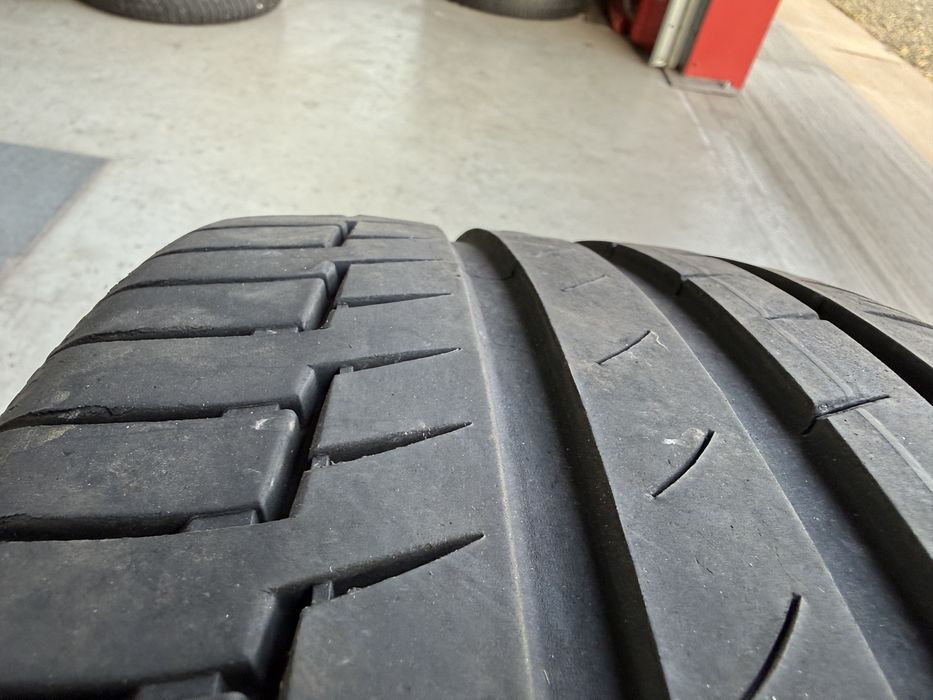 4бр. Летни Гуми С Борд 225/40R/18 XL -CONTINENTAL- DOT:0722-5.0м+4.6 м