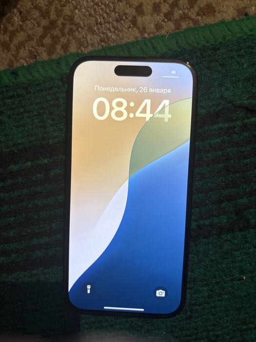 iPhone 15 емкость 84