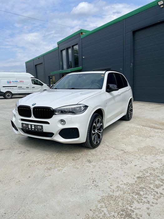 BMW X5 F15 25 Xdrive B47 231 CP Head-Up Camera 360*