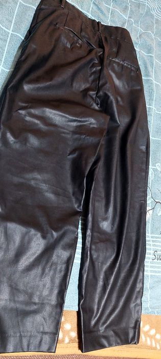 Брюки кожаные продам