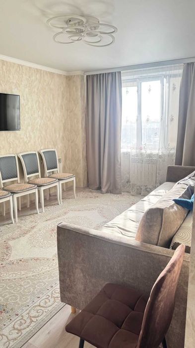 Продам 3 ком кватиру в Жас  Оркен