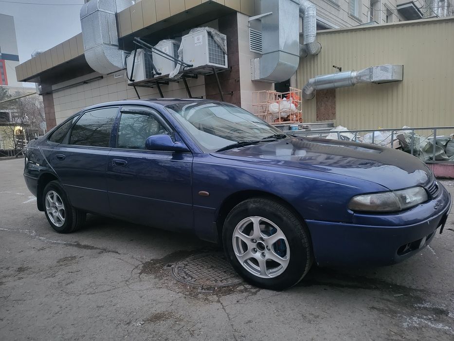 Продам автомобиль мазда mazda