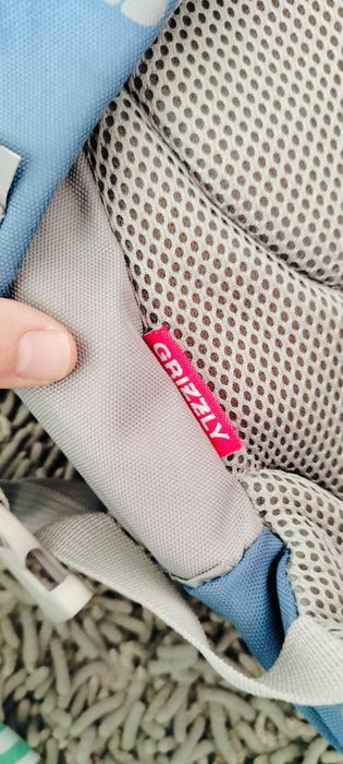 Продам рюкзак для  малышей grizzly