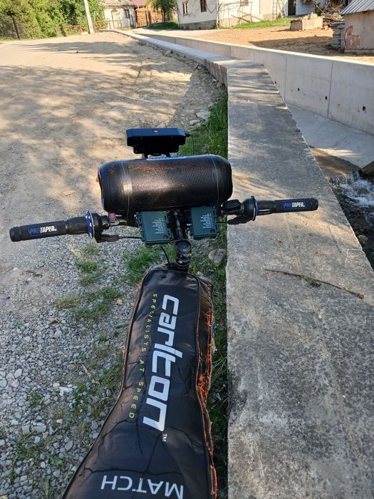 Bicicleta de vânzare