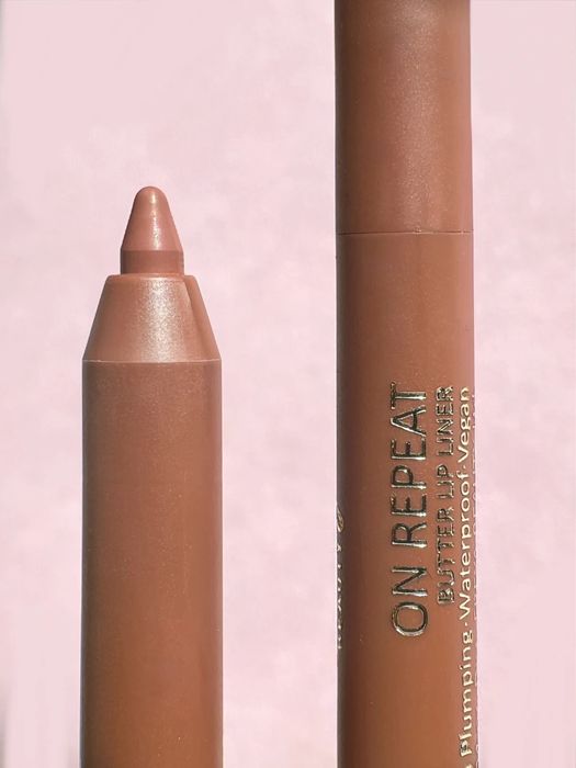 Freya Beauty On Repeat супер дълготраен молив за устни. -9€