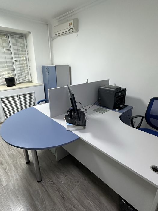 Срочно продается офисная мебель