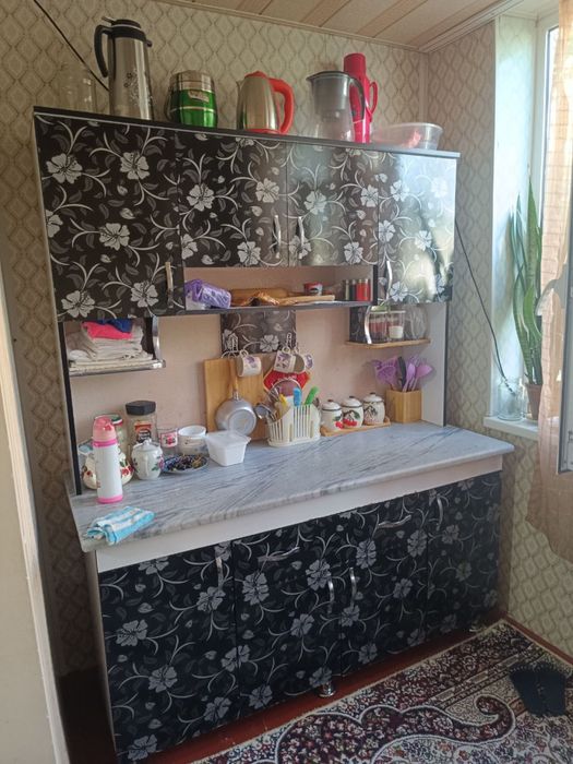 Срочно прадаётся 3-ком.квартира на 1-этаже в 5-этажном доме