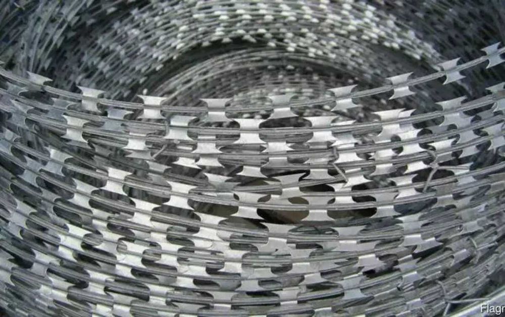 Егоза egoza yegoza Колючая проволока tikonli kalyuchi provolka