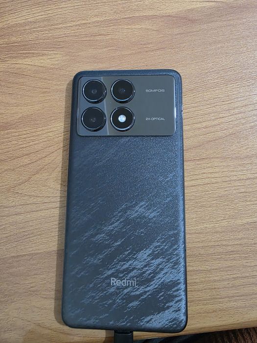 Redmi K70 Pro 12/256