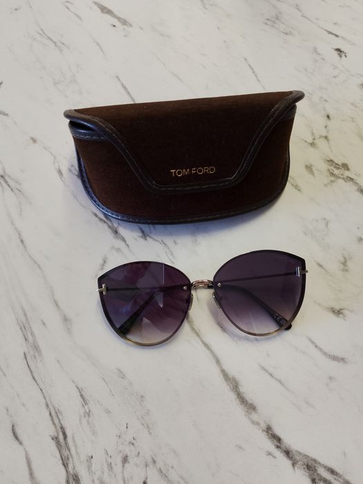 Оригинални дамски слънчеви очила Tom Ford