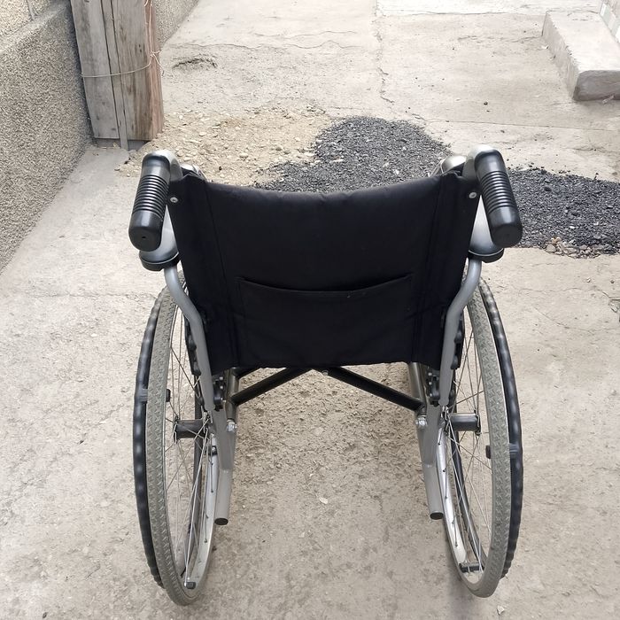 Инвалидная коляска