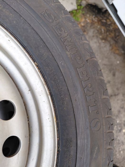 195/70/15"С Semperit 4бр.гуми с джанти VW  t5