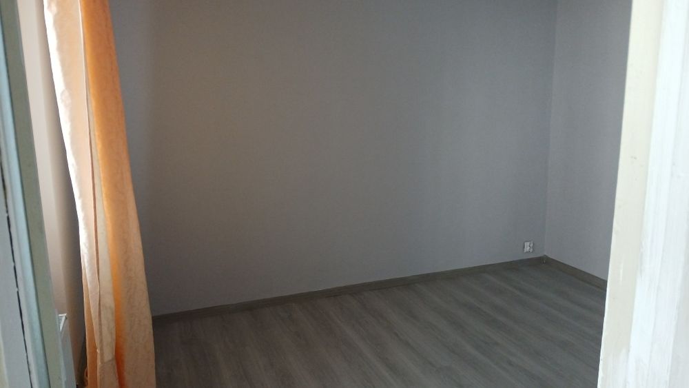 Închiriez apartament