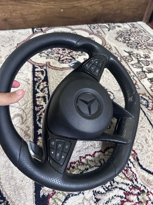 AMG Mers 205 rul arginal qora karbon