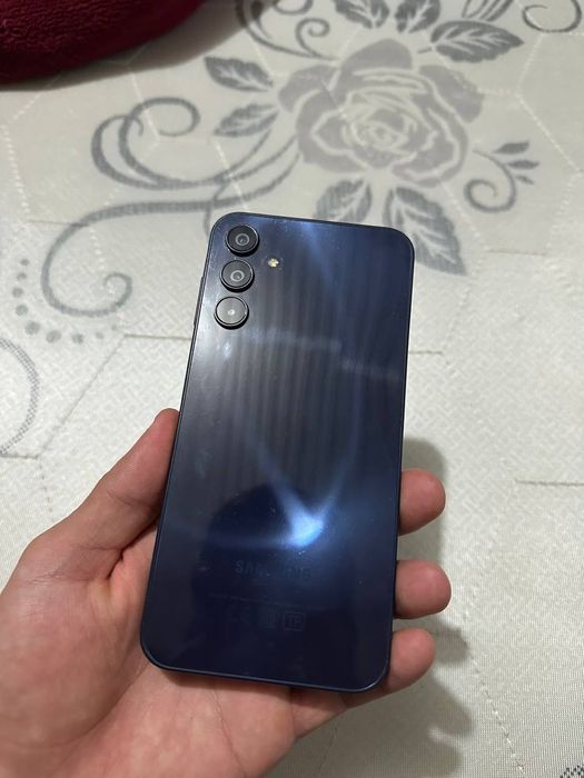 Samsung A15 telefoni