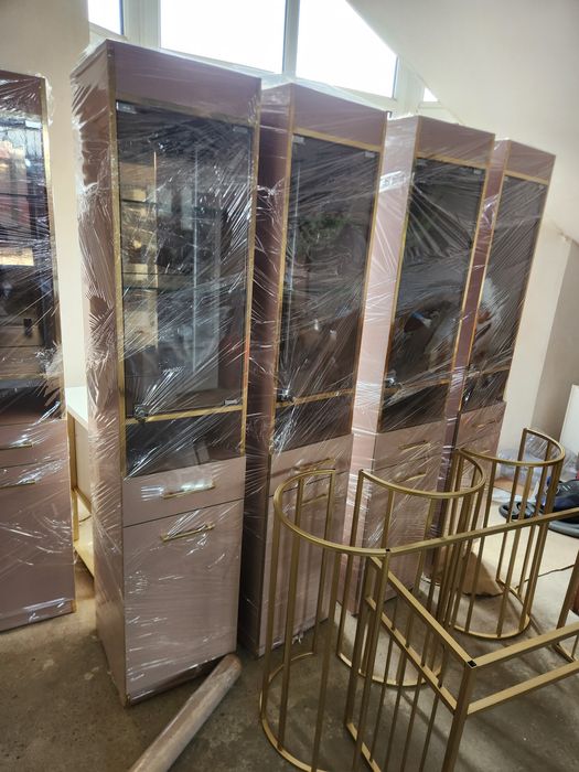 Мебели для косметологии