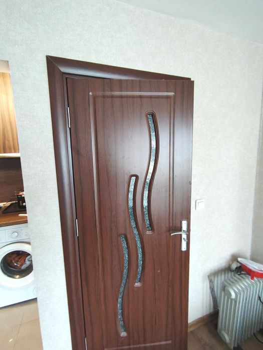 Едностаен от 42 кв.м, Център, обзаведен, ремонтиран, за Ч. Л - 450 EUR