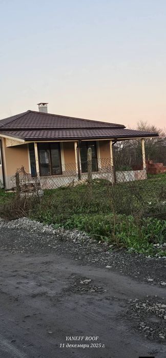 Ремонт на покриви   – Откриване и Спиране на Течове