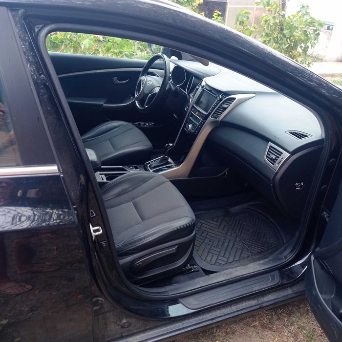 Vând Hyundai i30 break 1,6 diesel, 136cp, 2017